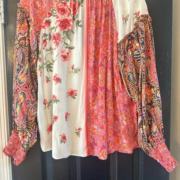 Free People Gemini Blouse. Size Small. Excellent Condition. - Picture 2 of 9